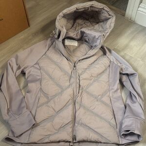 Athleta inlet down puffer Soft Gray purple Jacket size large